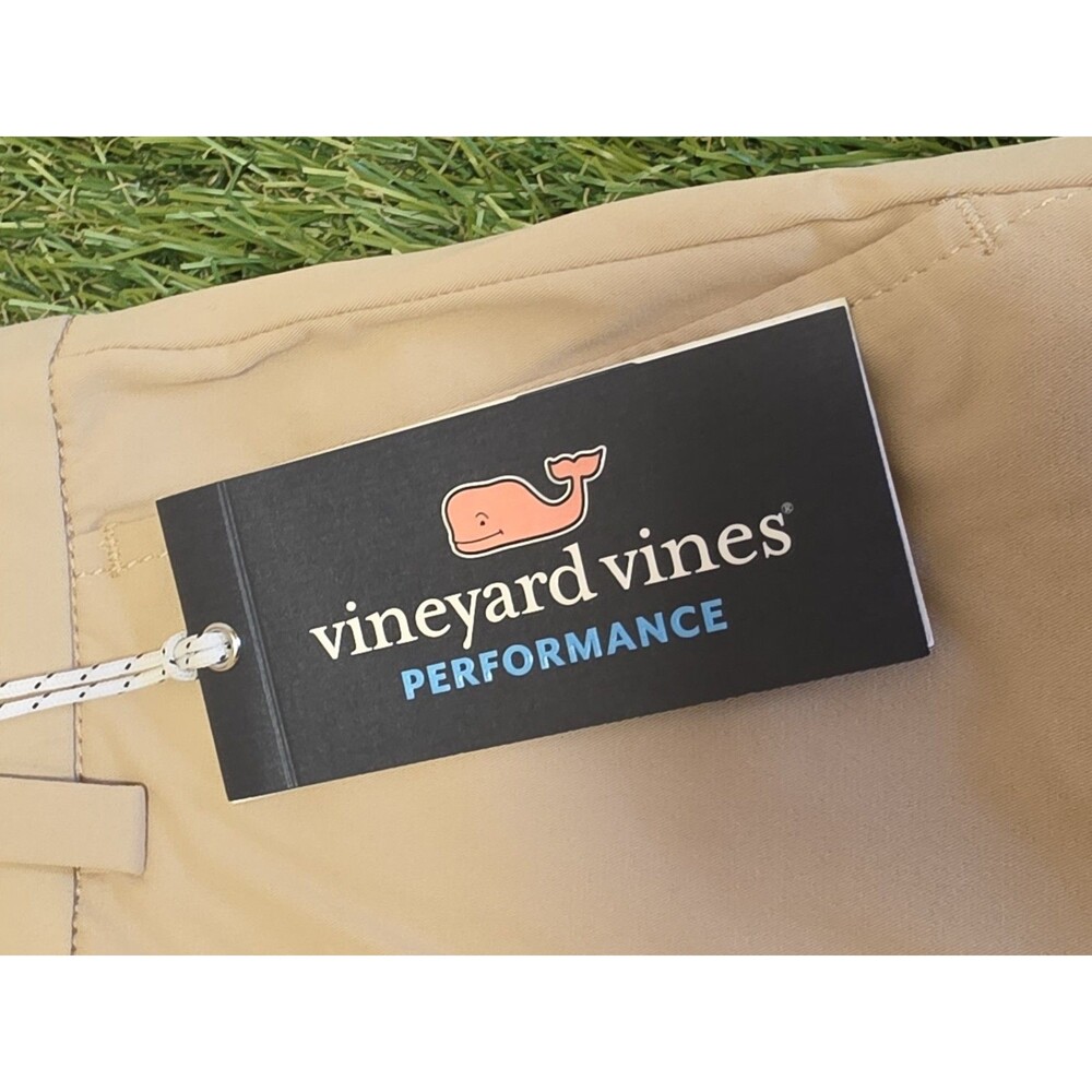 Vineyard Vines Boys Performance On The Go Shorts  Size 14 Color Sand NWT - Picture 2 of 13
